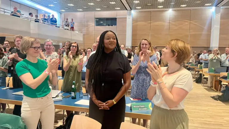Grüne SH nominieren Aminata Touré als Spitzenkandidatin