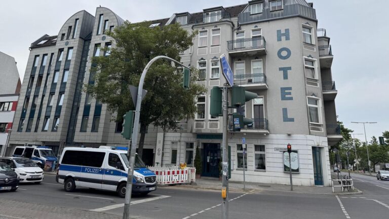 Jobcenter kontrolliert überbelegtes Wohnheim in Reinickendorf