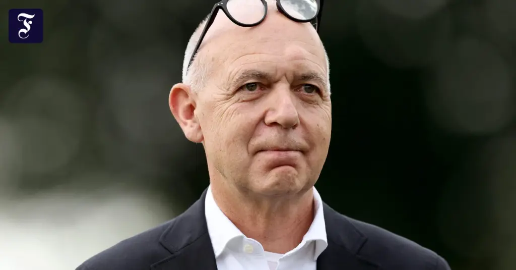 DFB vor WM 2026: Selbstaufgabe durch Schweigen