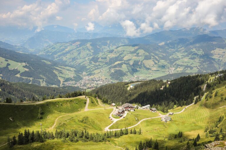 Bavaria Criticizes Federal Bias in Wind Turbine Allocation