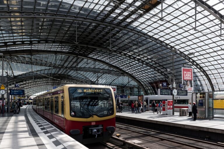 Спека: Метроном радить не їздити потягами