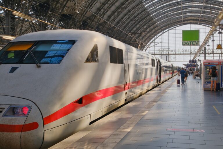 Deutsche Bahn deploys new handyman teams at train stations
