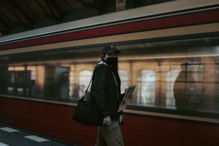 Nationwide Rail Outage: Digital Radio GSM-R Brings Trains to a Standstill