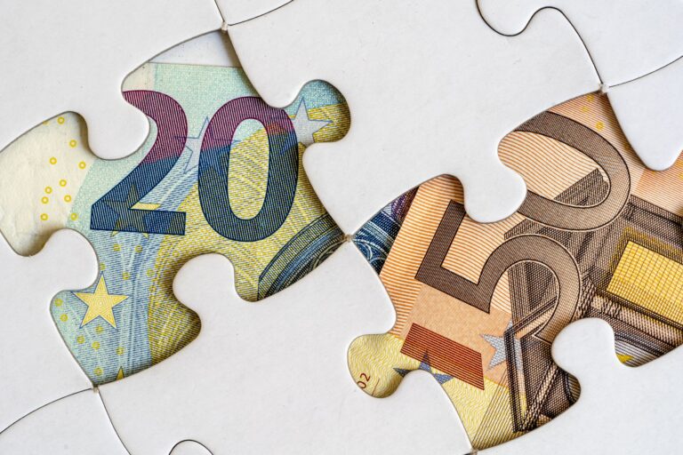 EU threatens Germany with penalty over gender pay directive
