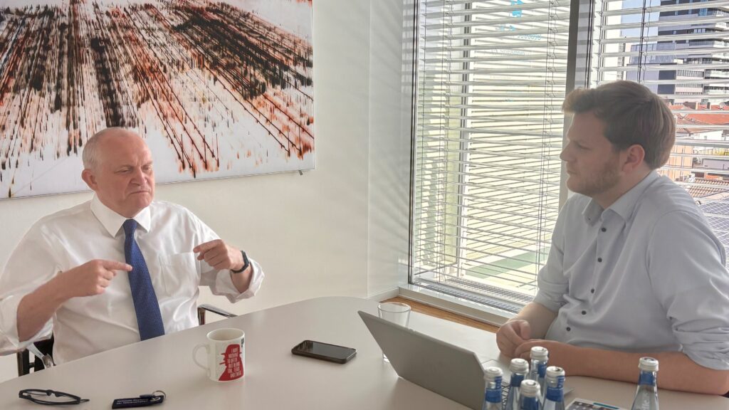 RWI-Chef Schmidt: Wirtschaftslage kritischer als zur Agenda 2010