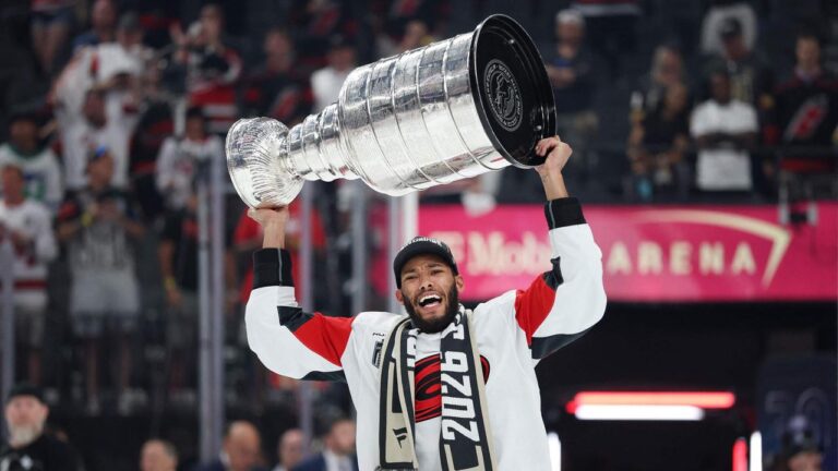 Carolina Hurricanes gewinnen Stanley Cup 2025 gegen Vegas