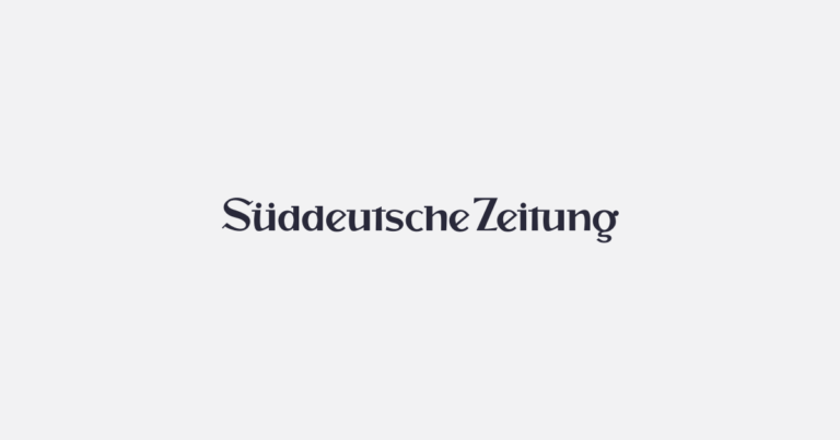 SPD candidate Reinhardt wins district election in Brandenburg against AfD