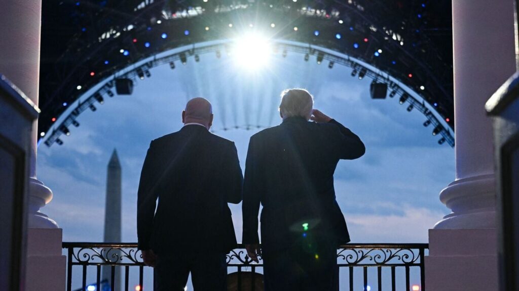 Käfigkämpfe vor dem Weißen Haus: Trump feiert 80. Geburtstag mit UFC-Spektakel