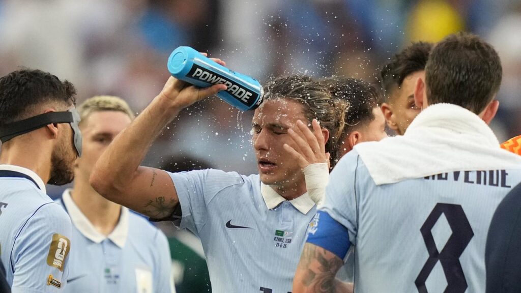 Trinkpausen bei WM kontrovers – Bundesliga hält Abstand
