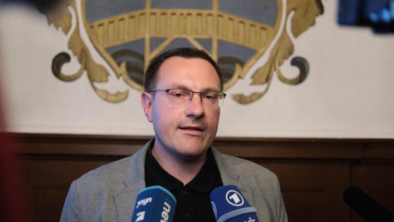 Freie Sachsen klagen gegen Bürgermeisterwahl in Aue