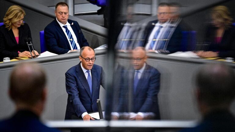 Spahn wirft AfD „Verrat am Vaterland“ vor