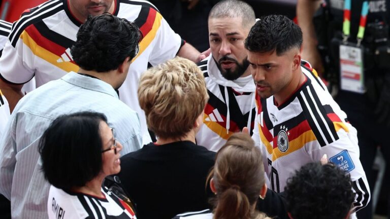 Nadiem Amiri feiert emotionale WM-Premiere für DFB-Elf