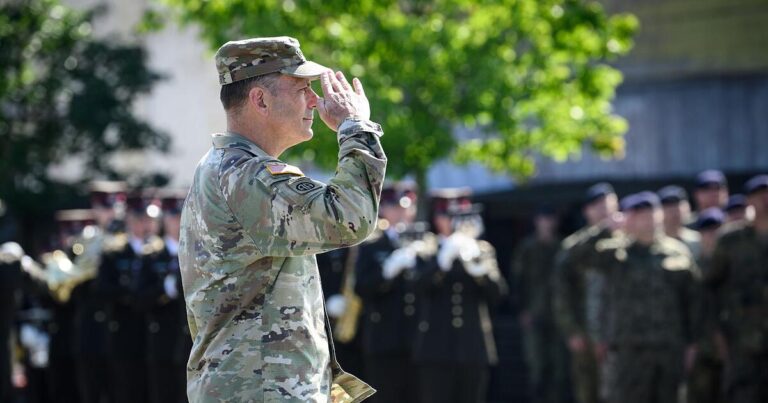 US-General Donahue tritt ab: Nato sei stärker als je zuvor