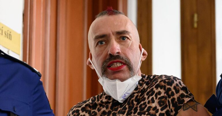 Чехія може екстрадувати неонацистку Лібіх до Німеччини