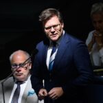 Schneider wirft Reiche Bruch von Absprachen vor