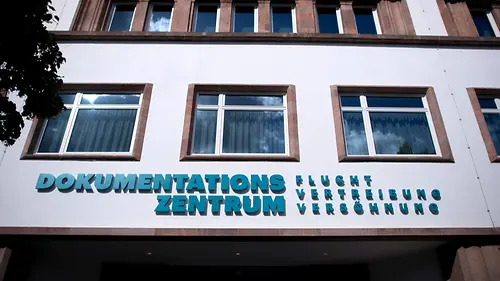Stiftung Flucht, Vertreibung, Versöhnung стає самостійною