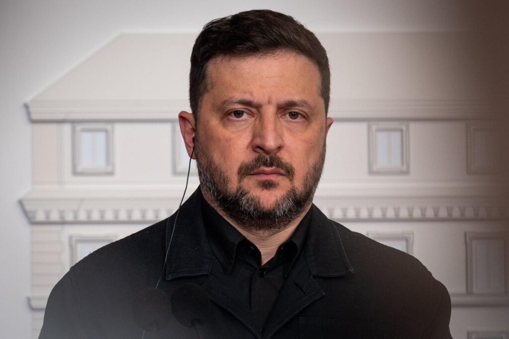 Zelensky Warns of New Russian Massive Attack – Returns to Ukraine