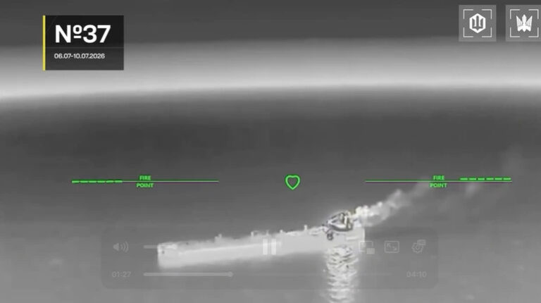 Україна вночі уразила 18 російських суден – 13 танкерів тіньового флоту