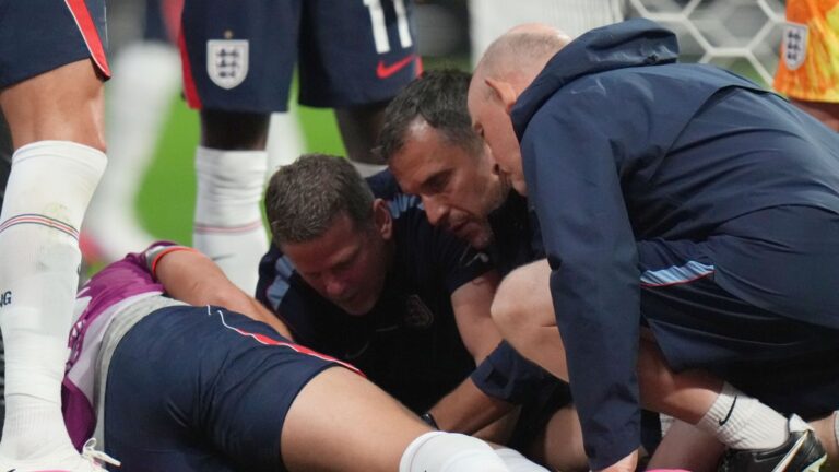 WM 2026: Henderson verpasst Rest des Turniers nach Sturz über Bande