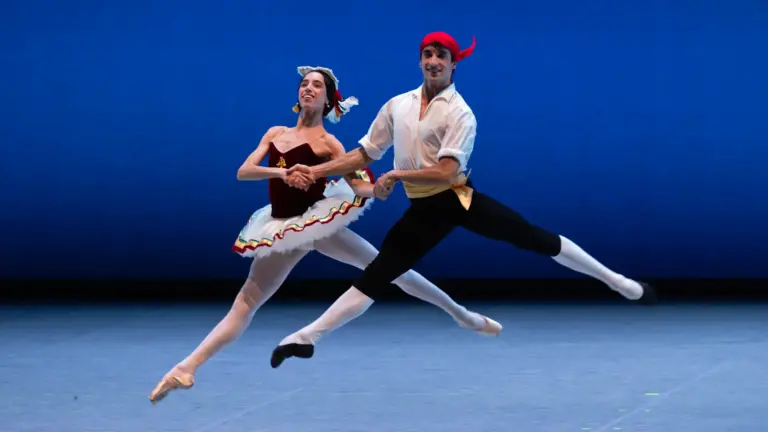 Nijinsky-Gala: Fünfstündiges Ballett-Finale in Hamburg