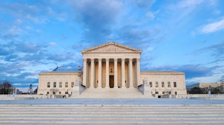 US Supreme Court kündigt Unabhängigkeit von Behörden auf – Folgen für EU-Datenschutz