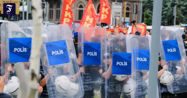 SPD demands clear words from Merz on Turkey human rights