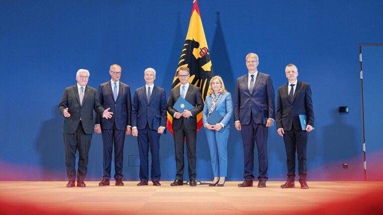 ZDF poll: Majority expects no improvement from cabinet reshuffle