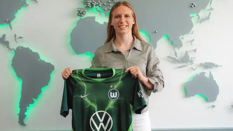 VfL Wolfsburg verpflichtet niederländische Nationalspielerin Carleer