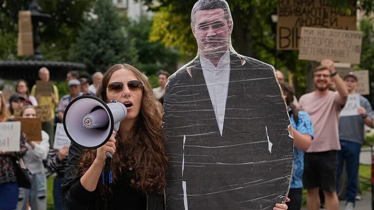 Proteste für Fedorow ebben ab: Zuspruch für Wahlen im Krieg