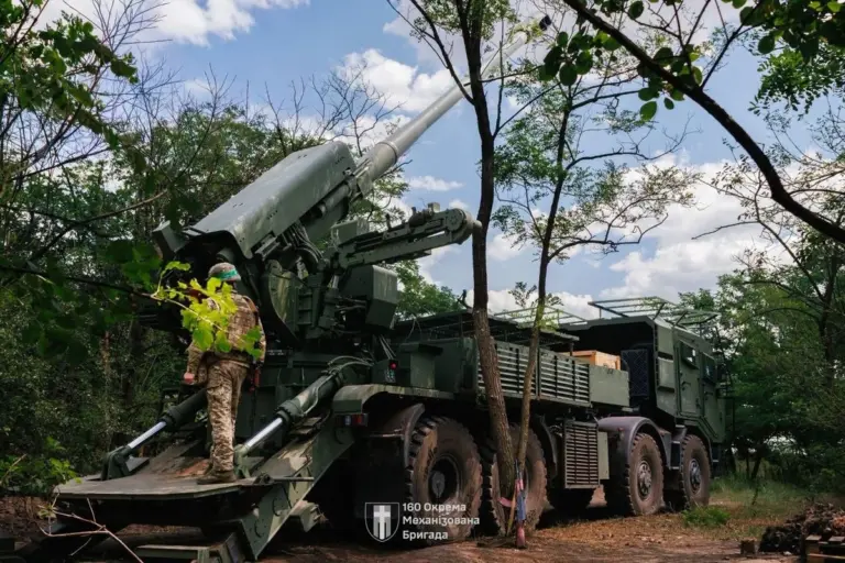 Ukraine attackiert russische Drohnenstandorte in Donezk und Krim