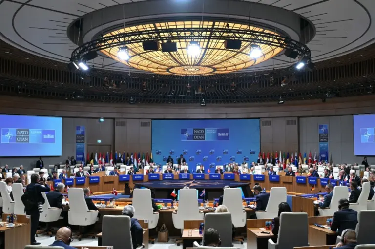НАТО планує триступеневий план оборони проти Росії