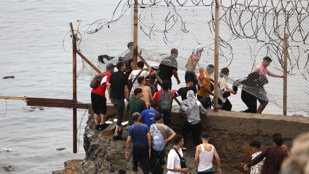 Ceuta-Krise: Knaus nennt Schuldzuweisungen an Spanien irrational