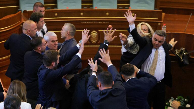 Kosovo: Schlimmste Krise seit dem Krieg nach gescheiterter Präsidentenwahl