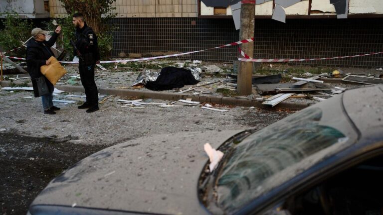 15 Tote bei russischem Angriff auf Kiew