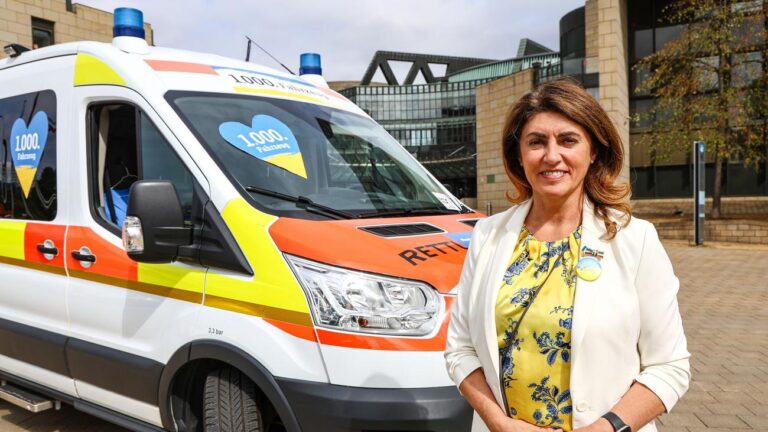 Blue-Yellow Cross sends 1,000 ambulances to Ukraine