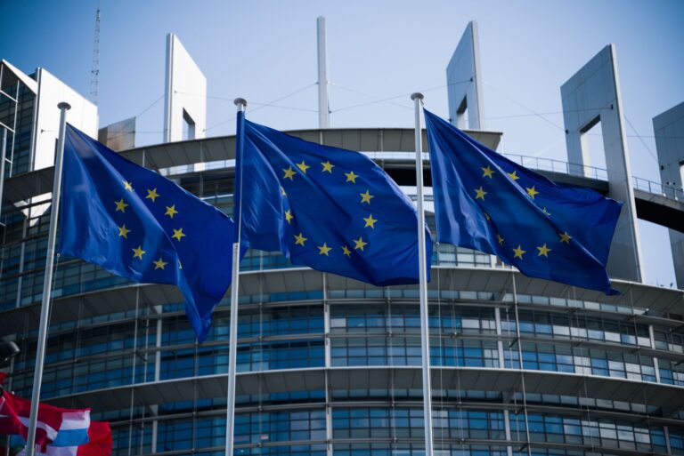 EU summit: Ukraine moves ahead, the budget holds back