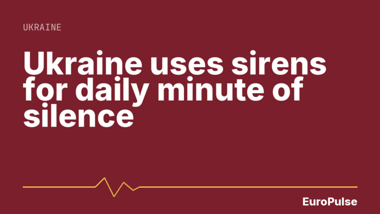 Ukraine uses sirens for daily minute of silence